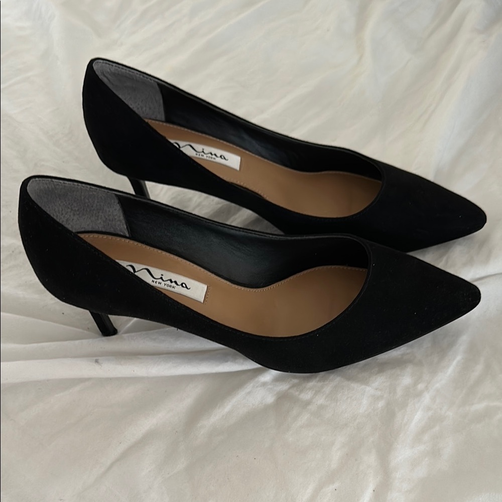 Nina Black Suede Heel Pumps Timeless Elegance